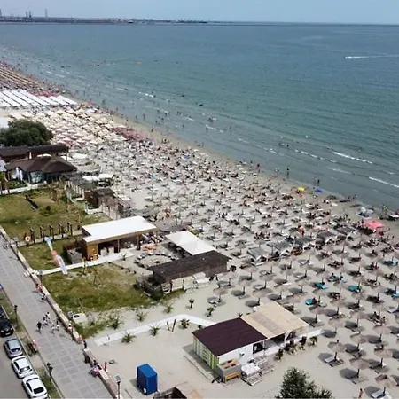 Max - Mamaia Nord 호스텔 *